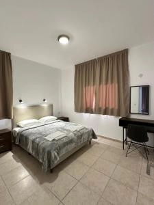 2000m² Building for Sale in Paphos District