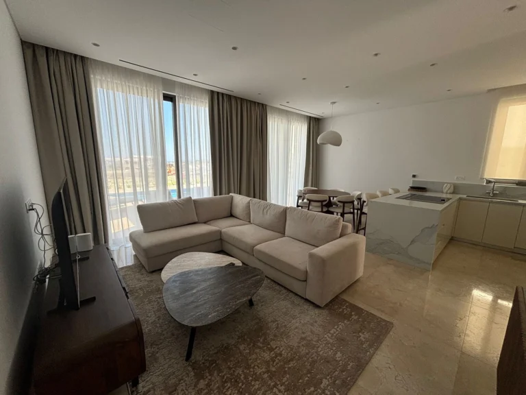 3 Bedroom House for Sale in Tombs Of the Kings, Paphos District