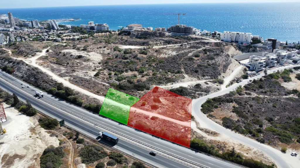 2,385m² Plot for Sale in Agios Tychonas, Limassol District