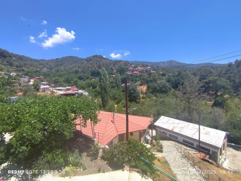 5 Bedroom House for Sale in Lemithou, Limassol District