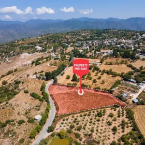 7,358m² Plot for Sale in Fyti, Paphos District