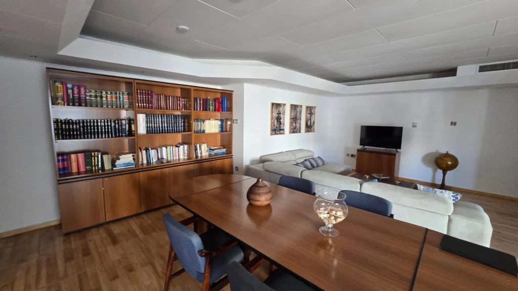 135m² Office for Rent in Limassol – Agia Zoni