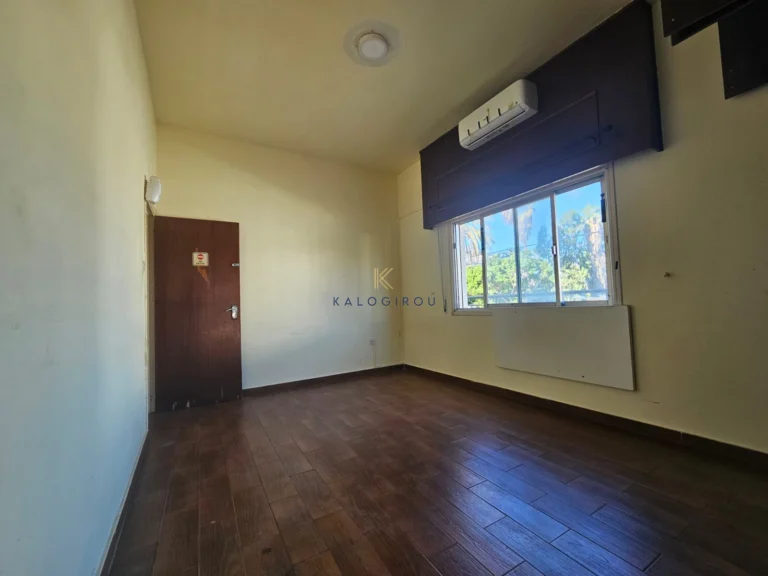 3 Bedroom House for Sale in Drosia, Larnaca District