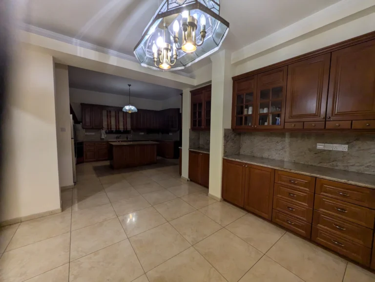 4 Bedroom Apartment for Rent in Paphos District