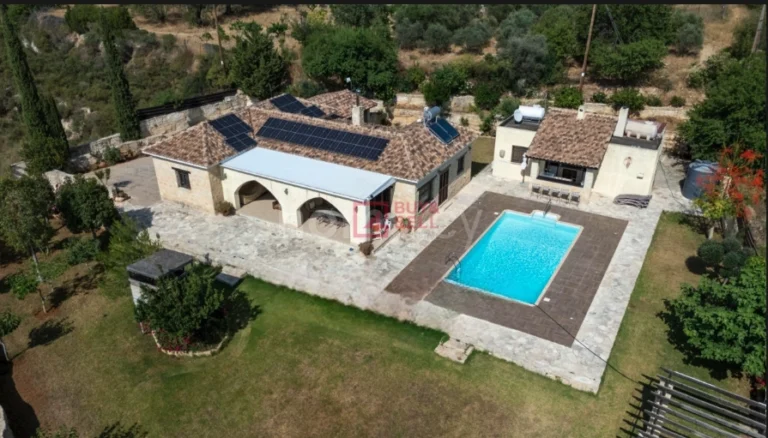 4 Bedroom House for Sale in Trimiklini, Limassol District