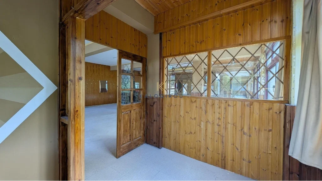 709m² Commercial for Sale in Kakopetria, Nicosia District