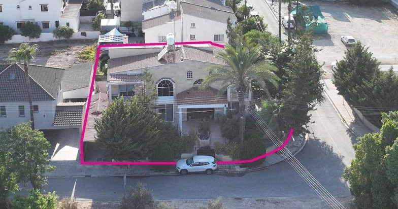 3 Bedroom House for Sale in Engomi, Nicosia District