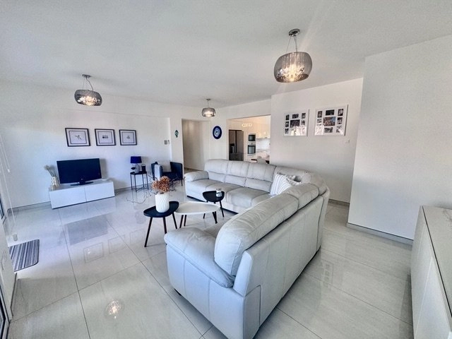 3 Bedroom Apartment for Sale in Potamos Germasogeias, Limassol District