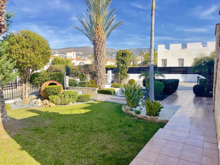 3 Bedroom House for Sale in Pegeia, Paphos District