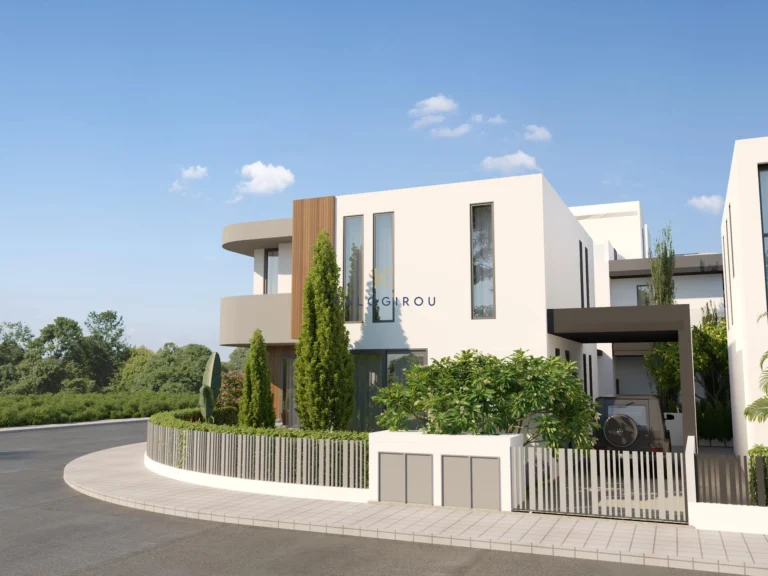 4 Bedroom House for Sale in Livadia Larnakas, Larnaca District