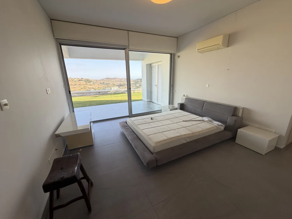 3 Bedroom House for Rent in Parekklisia, Limassol District