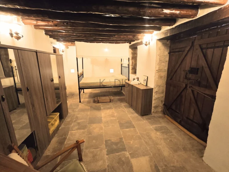 2 Bedroom House for Sale in Agios Therapon, Limassol District