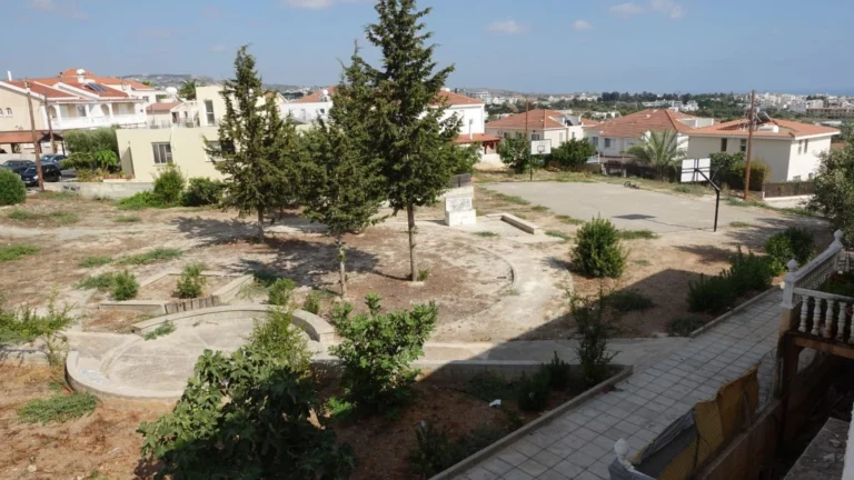 5 Bedroom House for Rent in Empa, Paphos District