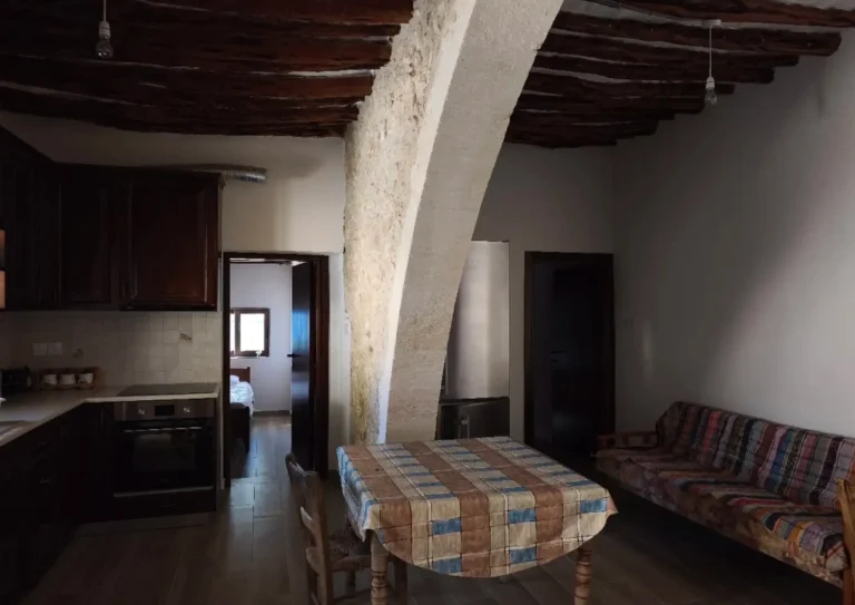 2 Bedroom House for Sale in Ineia, Paphos District