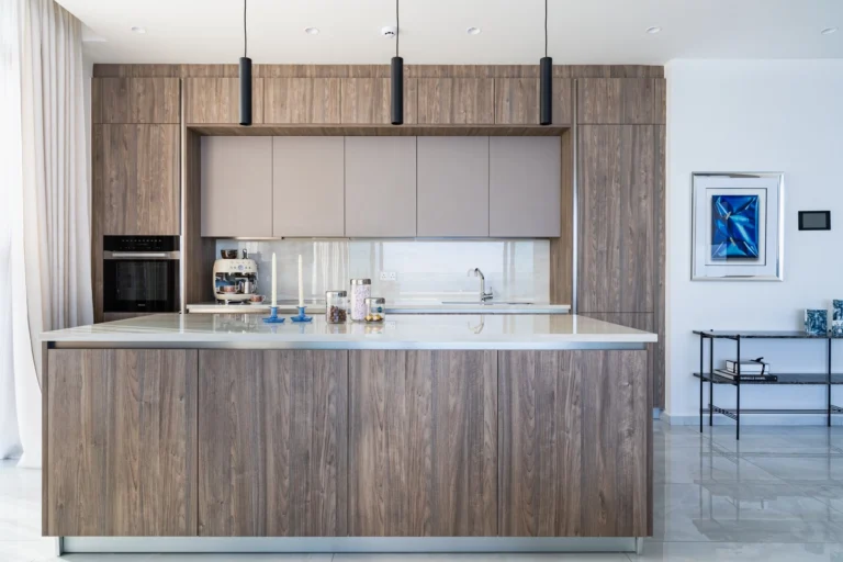 4 Bedroom Apartment for Sale in Agios Tychonas, Limassol District