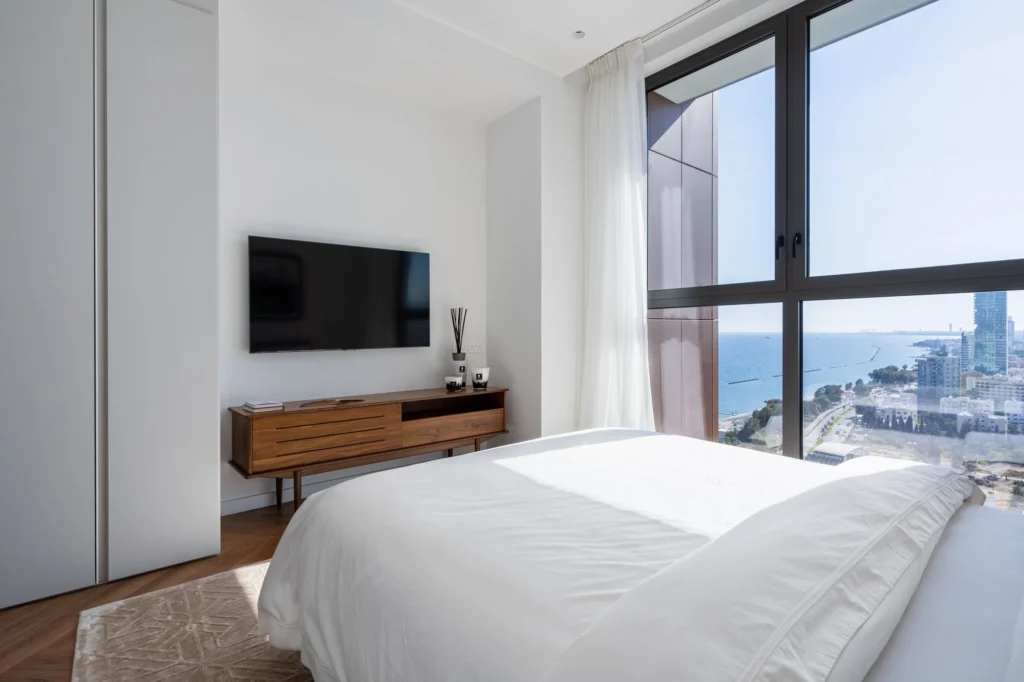 4 Bedroom Apartment for Rent in Agios Tychonas, Limassol District