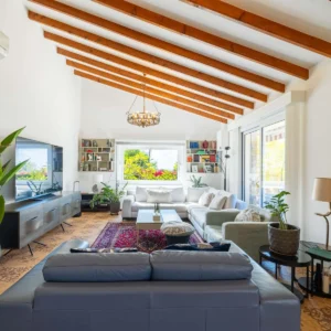 4 Bedroom House for Sale in Chlorakas, Paphos District