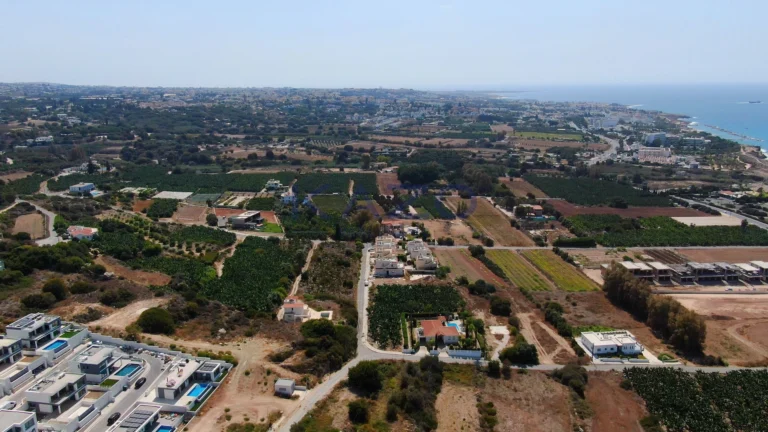 1 Bedroom Apartment for Sale in Kissonerga, Paphos District