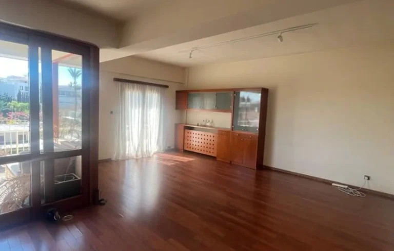 985m² Building for Sale in Nicosia – Agios Andreas