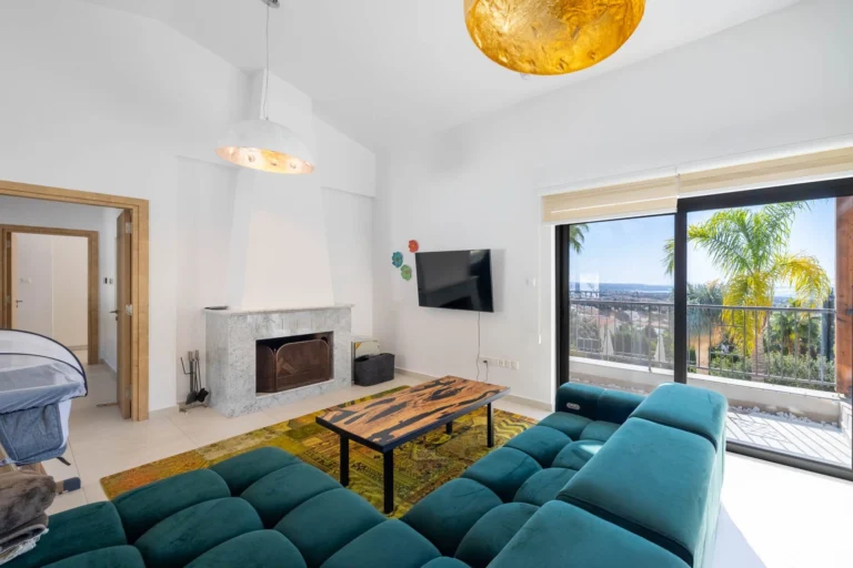 4 Bedroom House for Sale in Pegeia, Paphos District