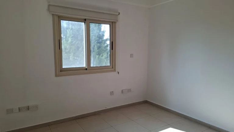225m² Office for Rent in Paphos District