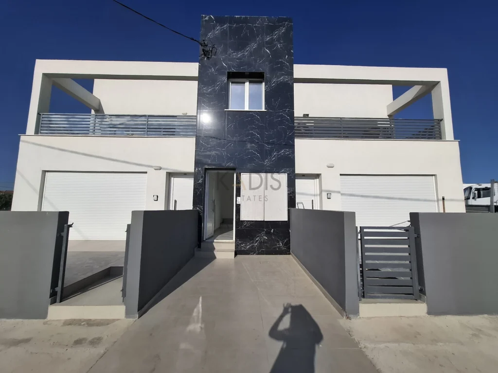 2 Bedroom Apartment for Sale in Asomatos, Limassol District