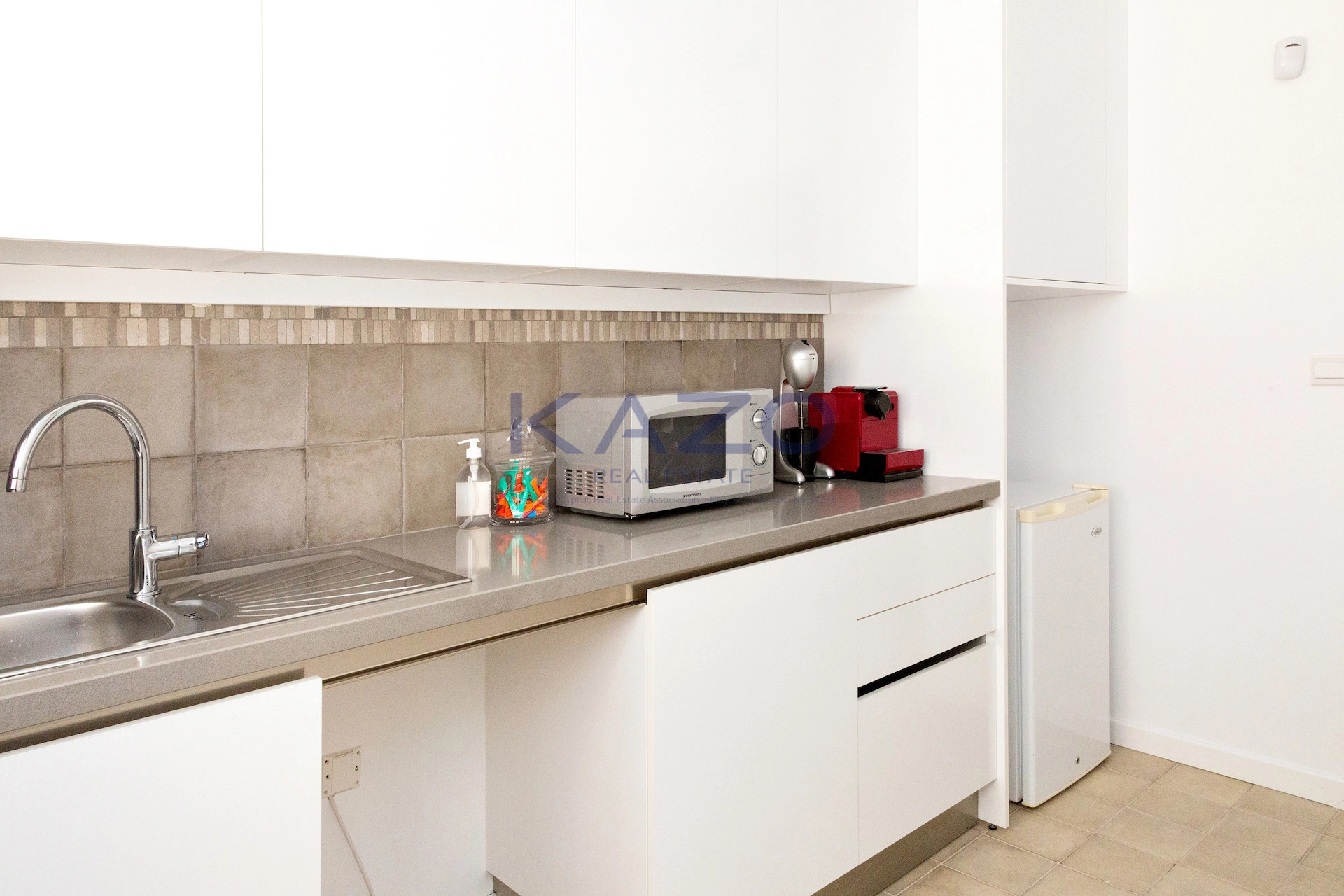 222m² Office for Rent in Limassol District