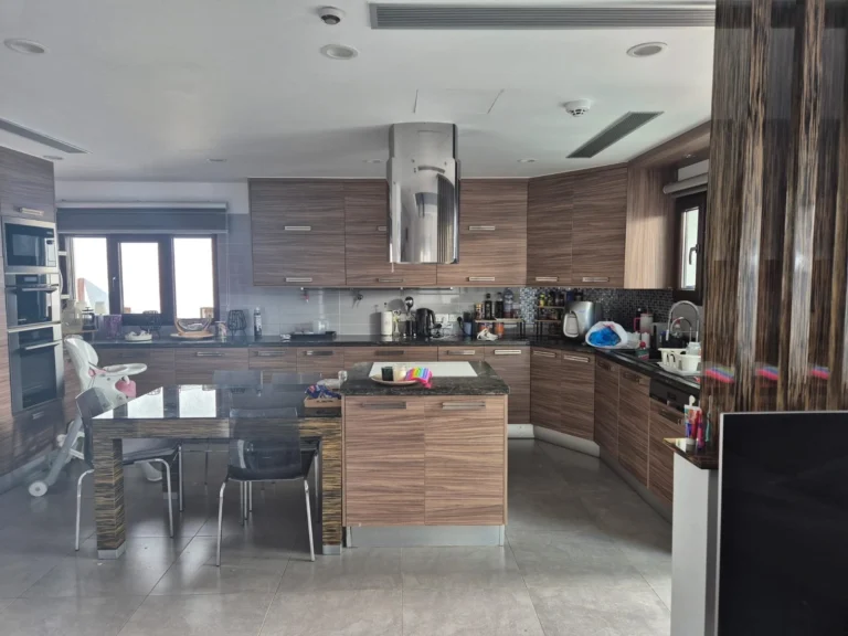 4 Bedroom House for Sale in Limassol – Agios Athanasios