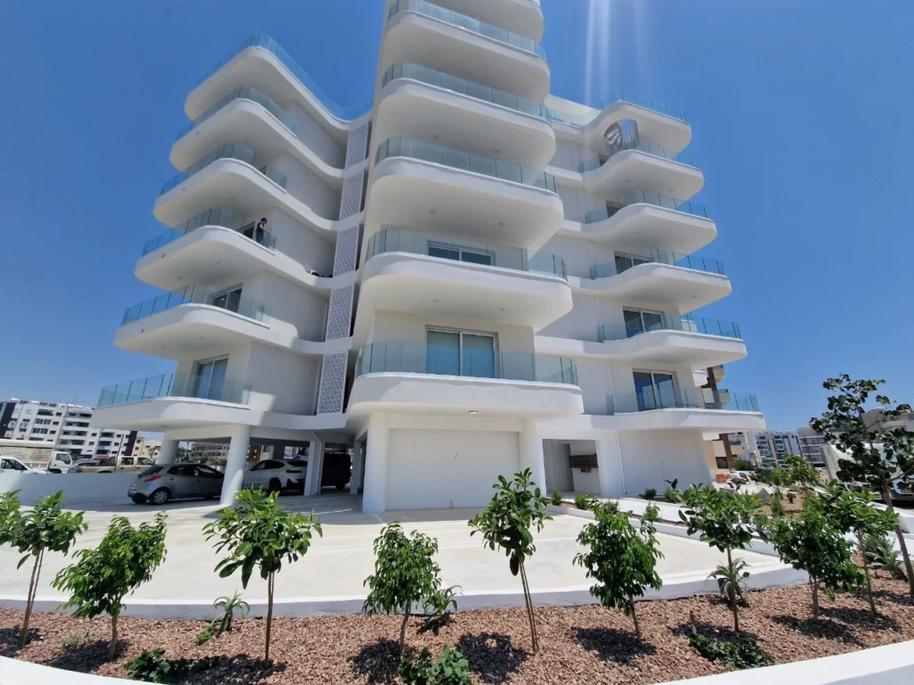 3 Bedroom Apartment for Sale in Larnaca – Sotiros