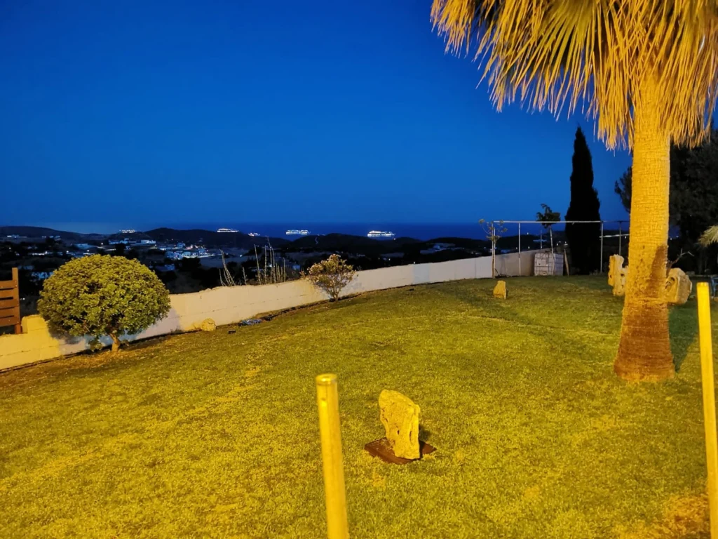 5 Bedroom House for Rent in Parekklisia, Limassol District