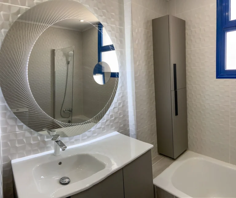 2 Bedroom Apartment for Sale in Paphos – Universal