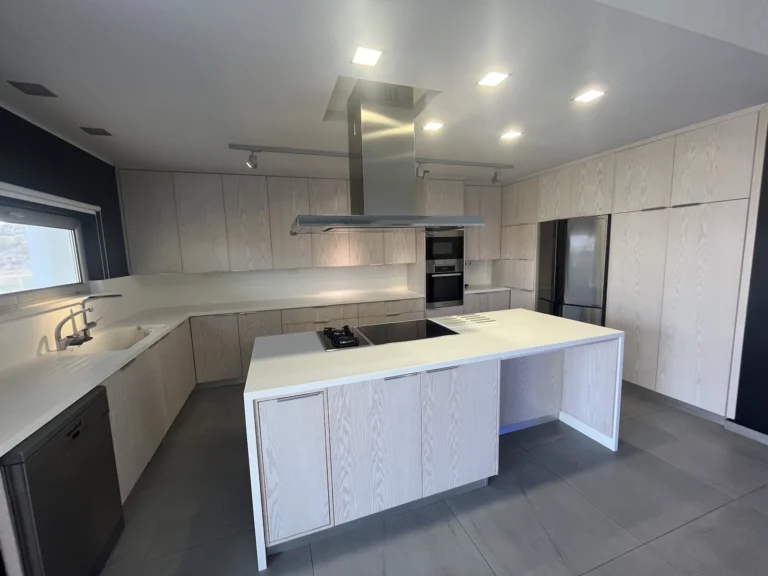 3 Bedroom House for Sale in Parekklisia, Limassol District