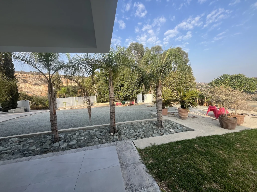 3 Bedroom House for Sale in Parekklisia, Limassol District