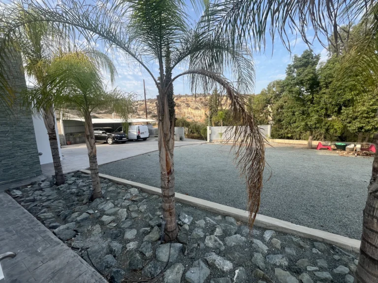 3 Bedroom House for Rent in Parekklisia, Limassol District