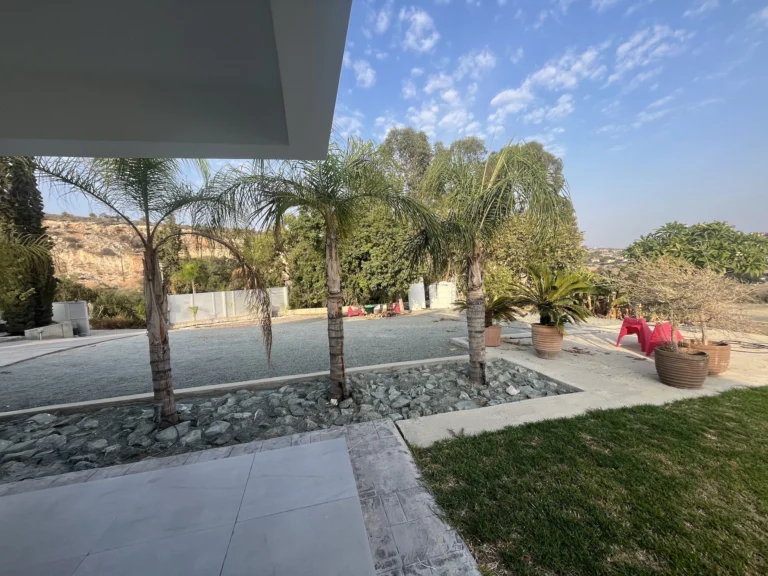 3 Bedroom House for Rent in Parekklisia, Limassol District