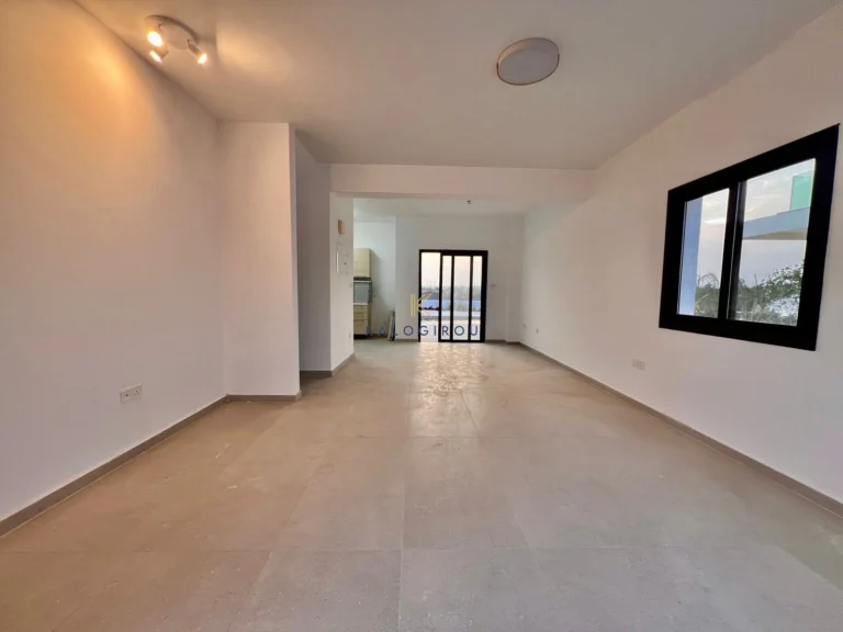 3 Bedroom House for Sale in Pervolia Larnacas