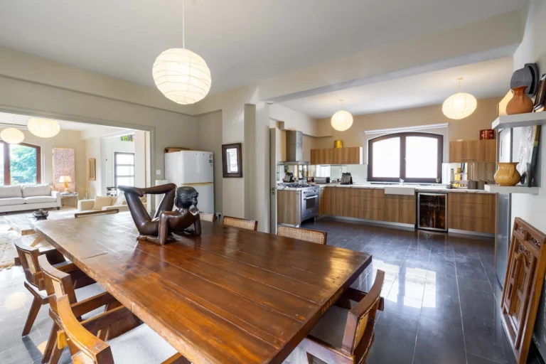 6+ Bedroom House for Sale in Kiti, Larnaca District