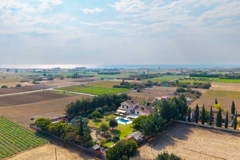 6+ Bedroom House for Sale in Kiti, Larnaca District