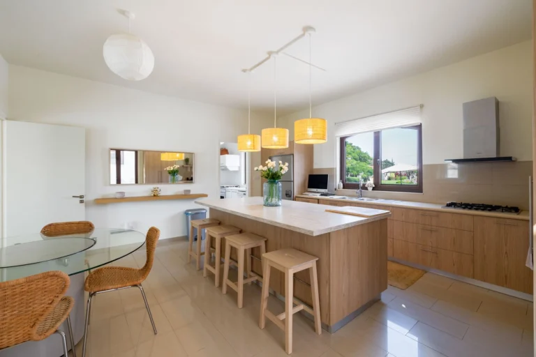 6+ Bedroom House for Sale in Kiti, Larnaca District