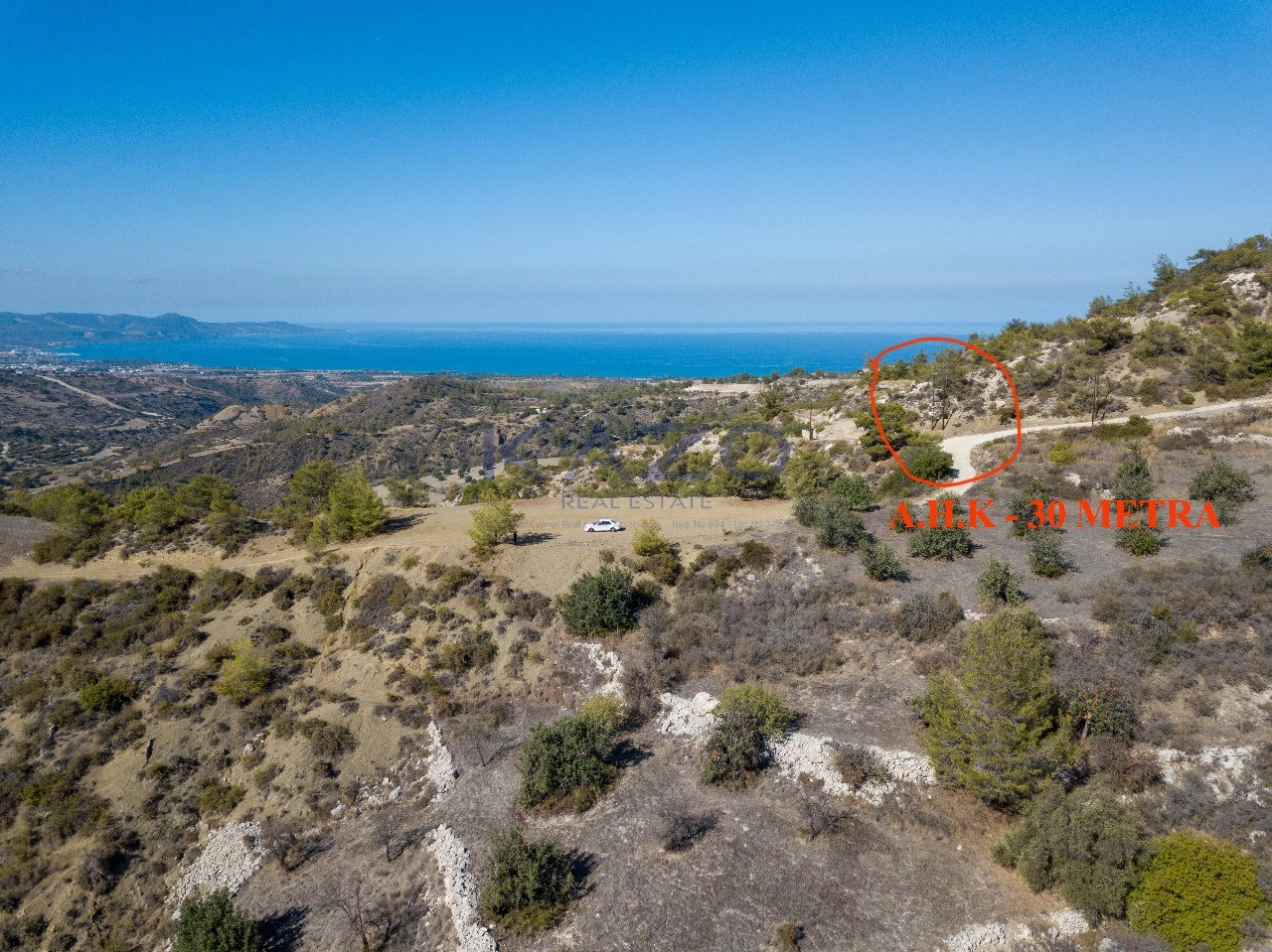 9,365m² Plot for Sale in Kynousa, Paphos District