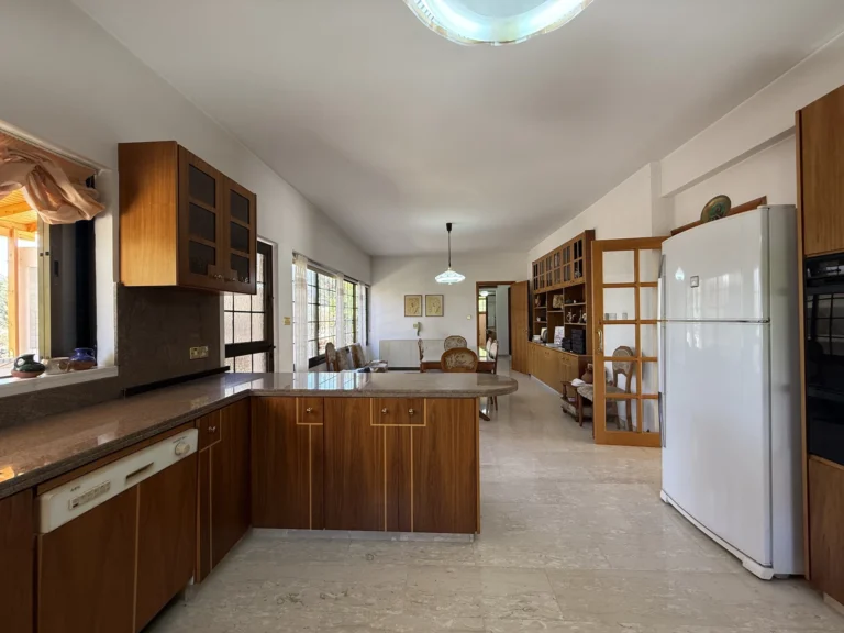 4 Bedroom House for Sale in Limassol – Ekali