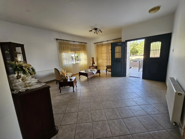 Cheap Houses and Villas for Rent Limassol