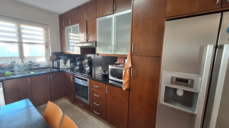 3 Bedroom Apartment for Rent in Mesa Chorio, Paphos District