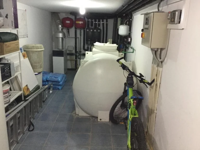 4 Bedroom House for Sale in Pegeia, Paphos District