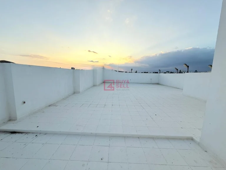 4 Bedroom Apartment for Sale in Germasogeia, Limassol District