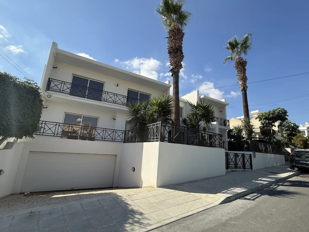 4 Bedroom House for Sale in Limassol – Ekali