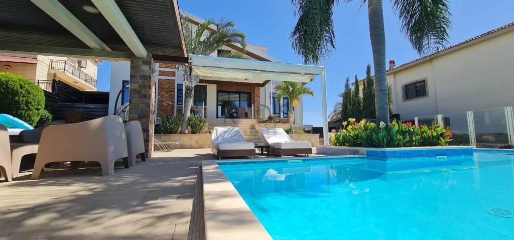 5 Bedroom House for Sale in Limassol – Agios Athanasios