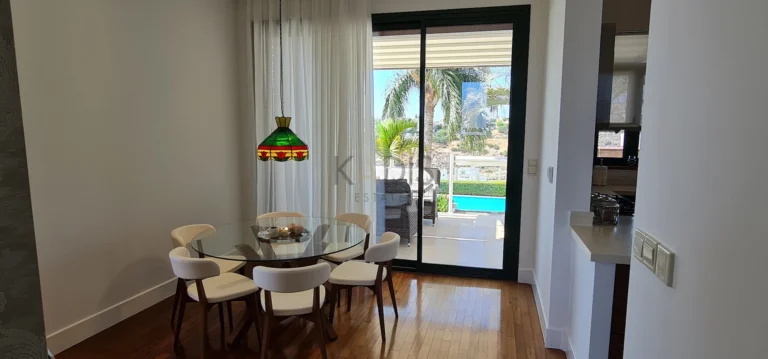 5 Bedroom House for Sale in Limassol – Agios Athanasios