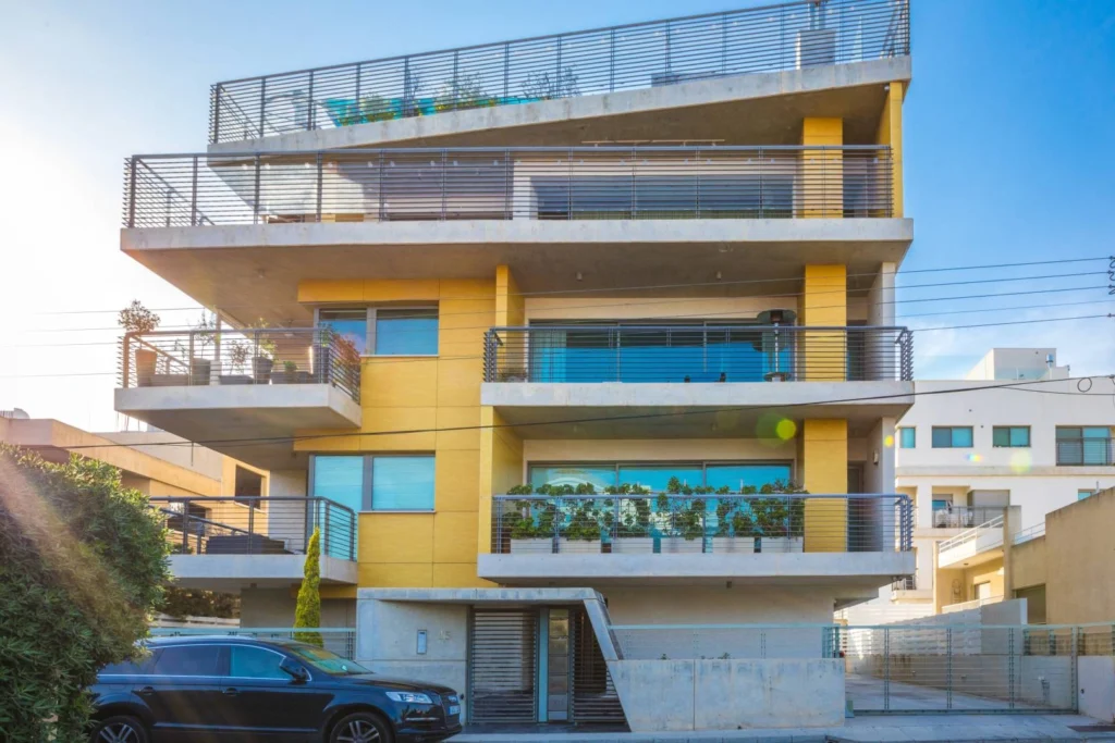 4 Bedroom Apartment for Sale
