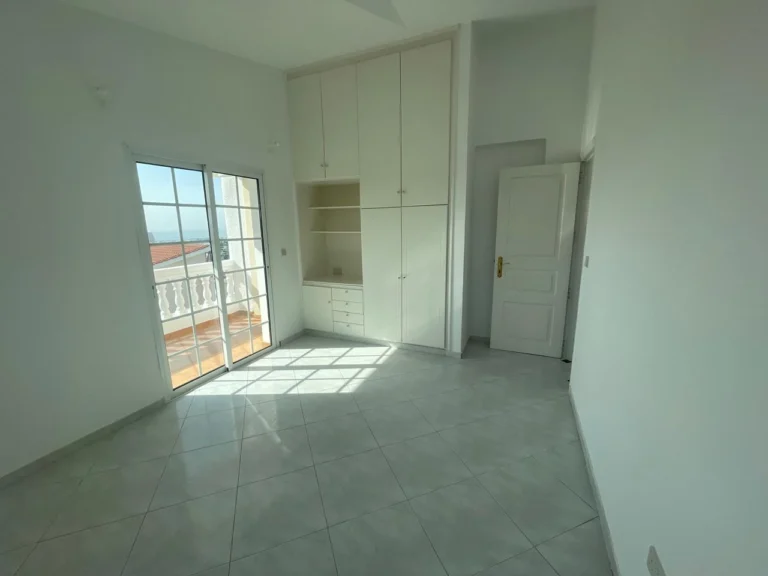 3 Bedroom House for Rent in Konia, Paphos District